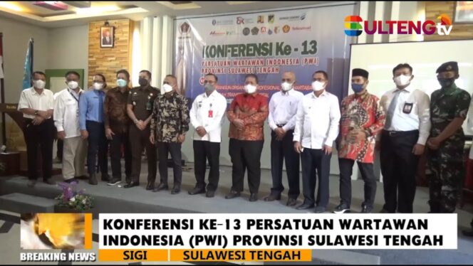 
					KONFERENSI KE-13 PERSATUAN WARTAWAN INDONESIA (PWI) PROVINSI SULAWESI TENGAH