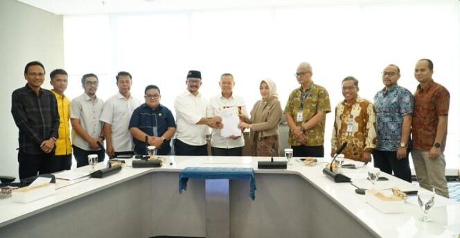 
					Pemkab Sigi dan BAKTI Kominfo Kerja Sama Terkait Solusi untuk Desa Blank Spot