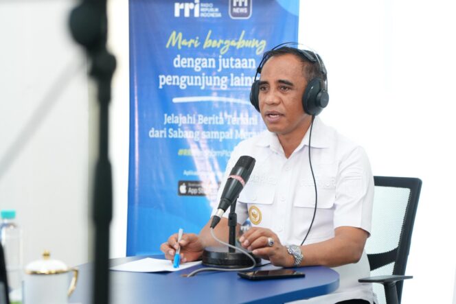 
					Gubernur Anwar Hafid Paparkan Komitmen ‘Berani Sejahtera’ dalam Program Gubernur Menyapa di RRI Palu