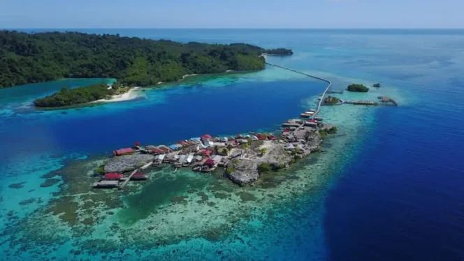 
					Wisata Kepulauan Togean